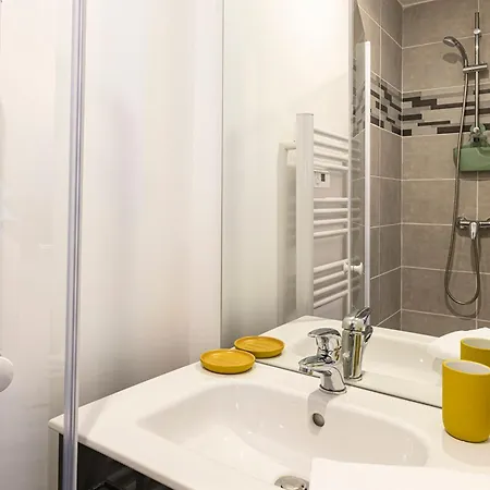 Proche Et Commodités