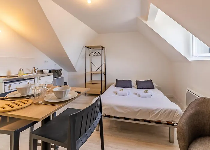 Proche Universite Et Commodites Apartamento *